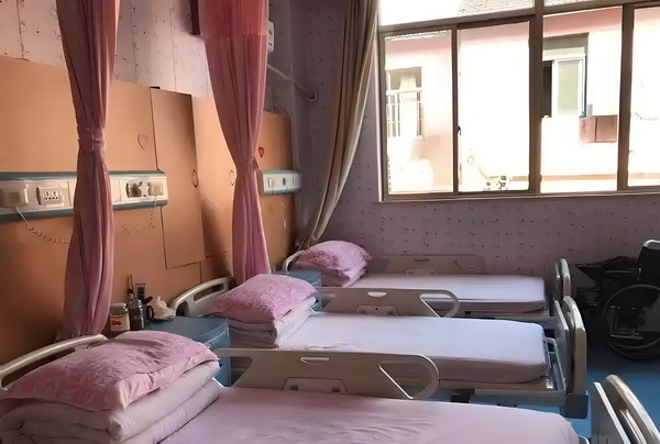狂妄奸妃